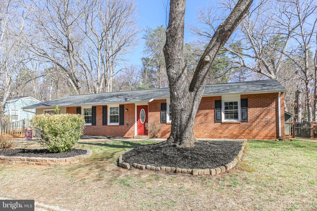 107 WINEWOOD DR, LOCUST GROVE, Virginia 22508, 3 Bedrooms Bedrooms, ,2 BathroomsBathrooms,Residential,107 WINEWOOD DR,VASP2039754 MLS # VASP2039754