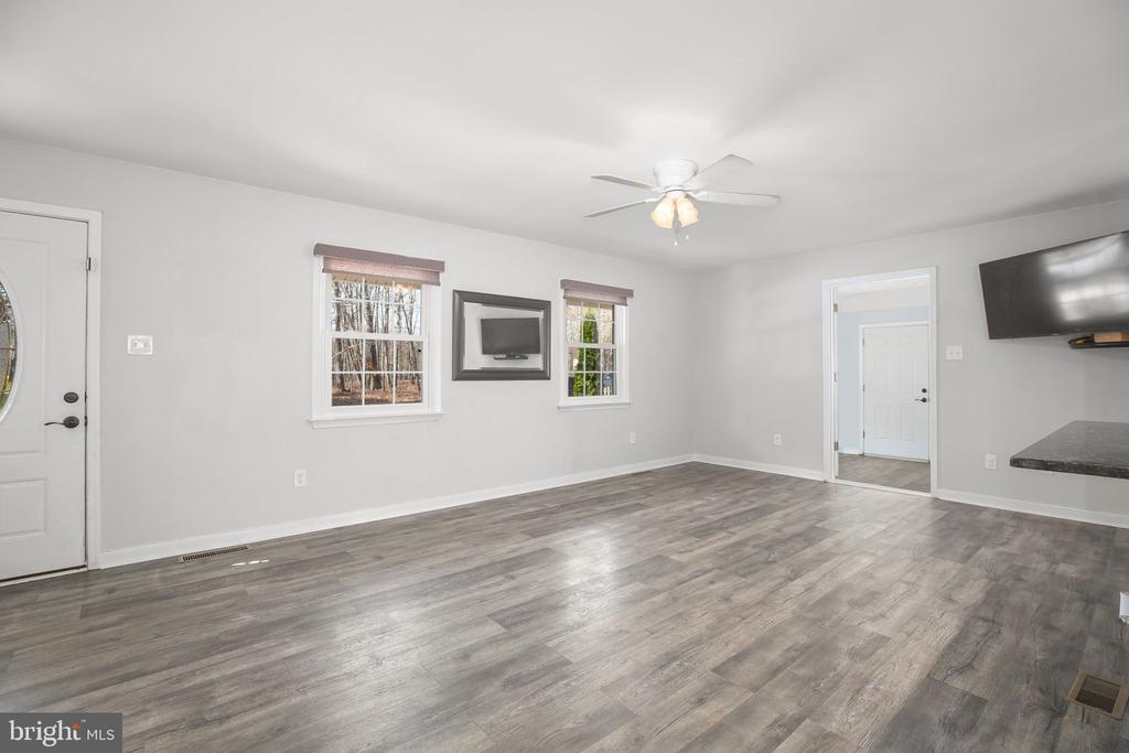 107 WINEWOOD DR, LOCUST GROVE, Virginia 22508, 3 Bedrooms Bedrooms, ,2 BathroomsBathrooms,Residential,107 WINEWOOD DR,VASP2039754 MLS # VASP2039754