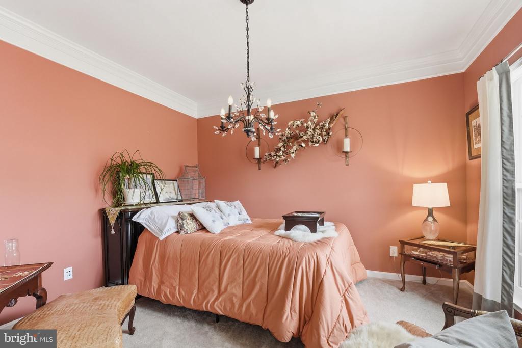 10272 QUARTZ AVE, CULPEPER, Virginia 22701, 5 Bedrooms Bedrooms, ,4 BathroomsBathrooms,Residential,10272 QUARTZ AVE,VACU2012754 MLS # VACU2012754