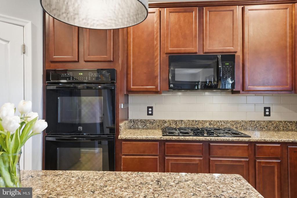 10272 QUARTZ AVE, CULPEPER, Virginia 22701, 5 Bedrooms Bedrooms, ,4 BathroomsBathrooms,Residential,10272 QUARTZ AVE,VACU2012754 MLS # VACU2012754