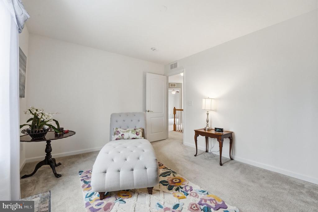 10272 QUARTZ AVE, CULPEPER, Virginia 22701, 5 Bedrooms Bedrooms, ,4 BathroomsBathrooms,Residential,10272 QUARTZ AVE,VACU2012754 MLS # VACU2012754