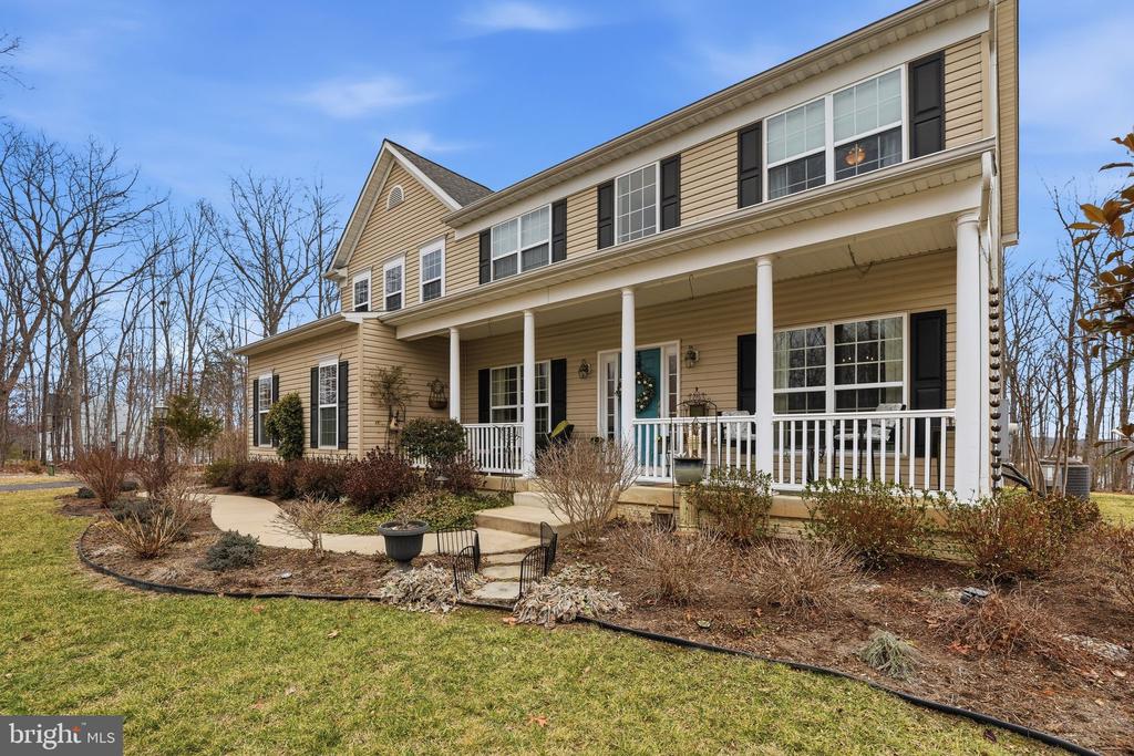 10272 QUARTZ AVE, CULPEPER, Virginia 22701, 5 Bedrooms Bedrooms, ,4 BathroomsBathrooms,Residential,10272 QUARTZ AVE,VACU2012754 MLS # VACU2012754