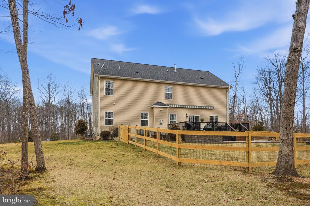 10272 QUARTZ AVE, CULPEPER, Virginia 22701, 5 Bedrooms Bedrooms, ,4 BathroomsBathrooms,Residential,10272 QUARTZ AVE,VACU2012754 MLS # VACU2012754