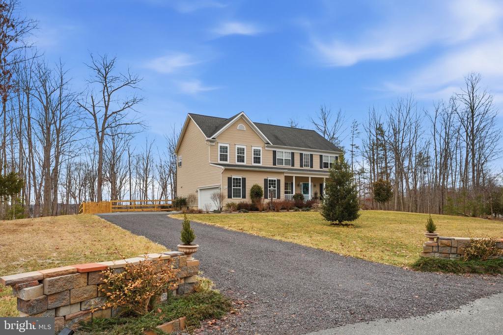 10272 QUARTZ AVE, CULPEPER, Virginia 22701, 5 Bedrooms Bedrooms, ,4 BathroomsBathrooms,Residential,10272 QUARTZ AVE,VACU2012754 MLS # VACU2012754