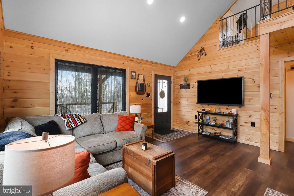 1823 DESERT RD, HAYWOOD, Virginia 22722, 1 Bedroom Bedrooms, ,1 BathroomBathrooms,Residential,1823 DESERT RD,VAMA2002630 MLS # VAMA2002630