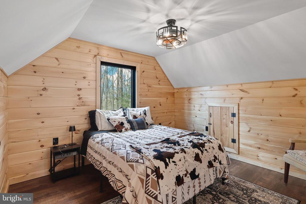 1823 DESERT RD, HAYWOOD, Virginia 22722, 1 Bedroom Bedrooms, ,1 BathroomBathrooms,Residential,1823 DESERT RD,VAMA2002630 MLS # VAMA2002630