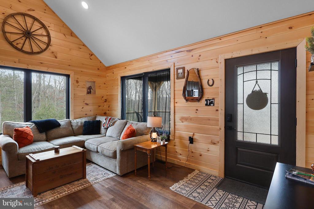 1823 DESERT RD, HAYWOOD, Virginia 22722, 1 Bedroom Bedrooms, ,1 BathroomBathrooms,Residential,1823 DESERT RD,VAMA2002630 MLS # VAMA2002630