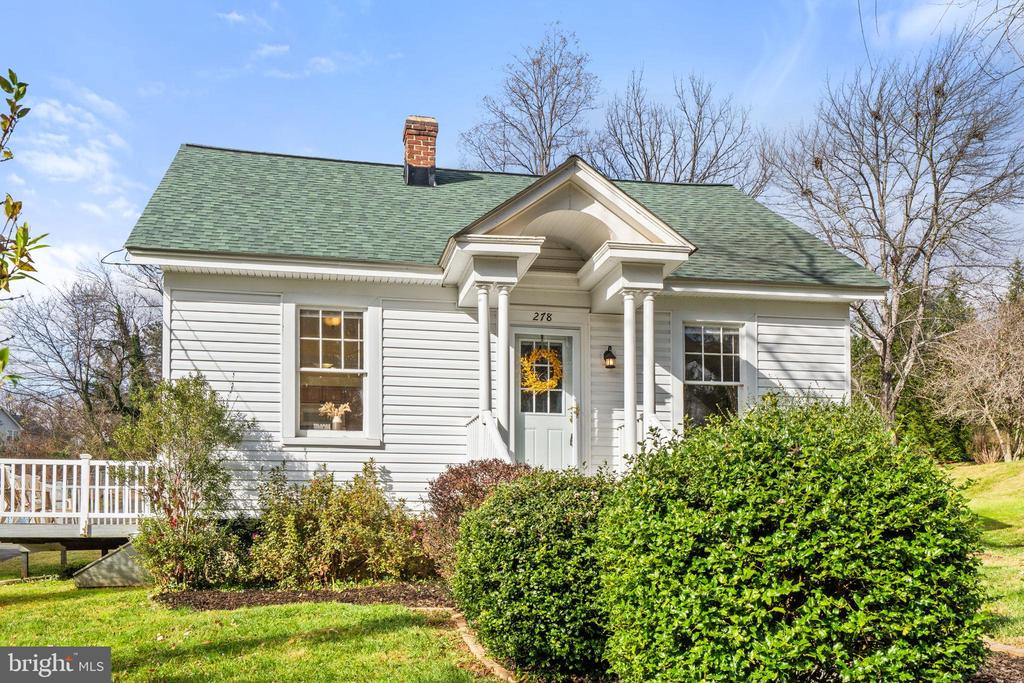 278 ALEXANDRIA PIKE, WARRENTON, Virginia 20186, ,Residential,278 ALEXANDRIA PIKE,VAFQ2020864 MLS # VAFQ2020864 278 ALEXANDRIA PIKE, WARRENTON, Virginia 20186, ,Residential,278 ALEXANDRIA PIKE,VAFQ2020864 MLS # VAFQ2020864