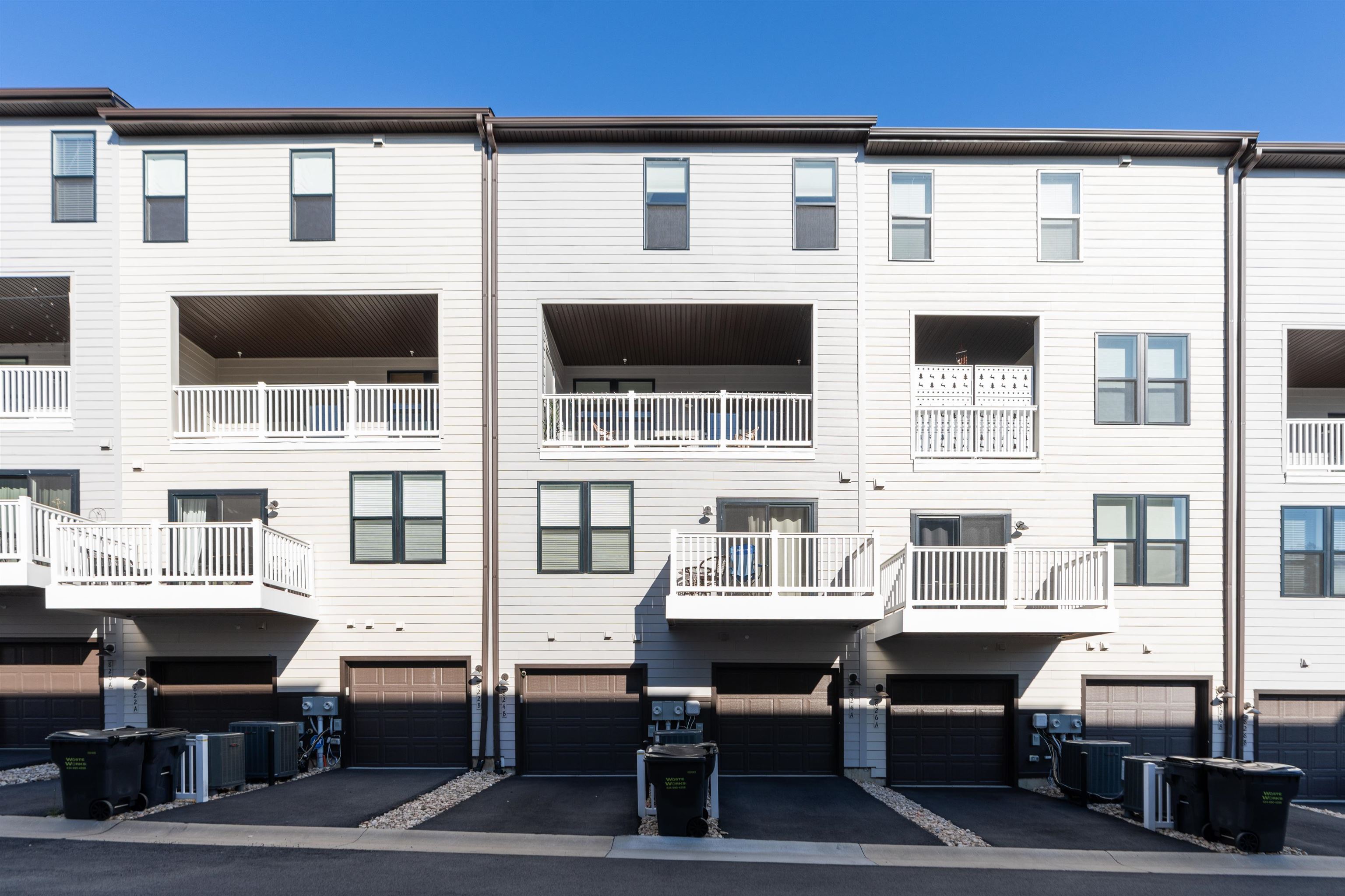 824 WESLEY LN, CHARLOTTESVILLE, Virginia 22911, 3 Bedrooms Bedrooms, ,2 BathroomsBathrooms,Residential,824 WESLEY LN,669530 MLS # 669530