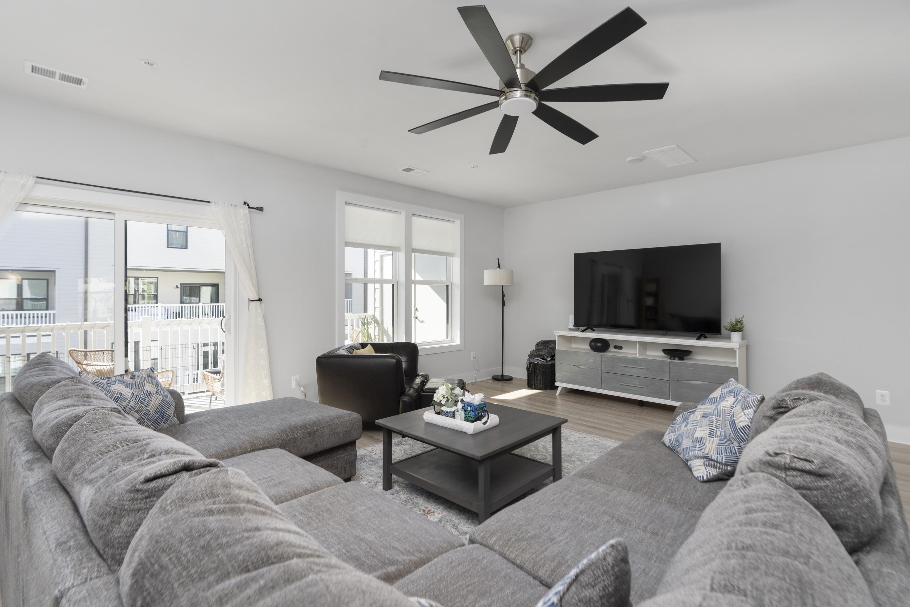 824 WESLEY LN, CHARLOTTESVILLE, Virginia 22911, 3 Bedrooms Bedrooms, ,2 BathroomsBathrooms,Residential,824 WESLEY LN,669530 MLS # 669530