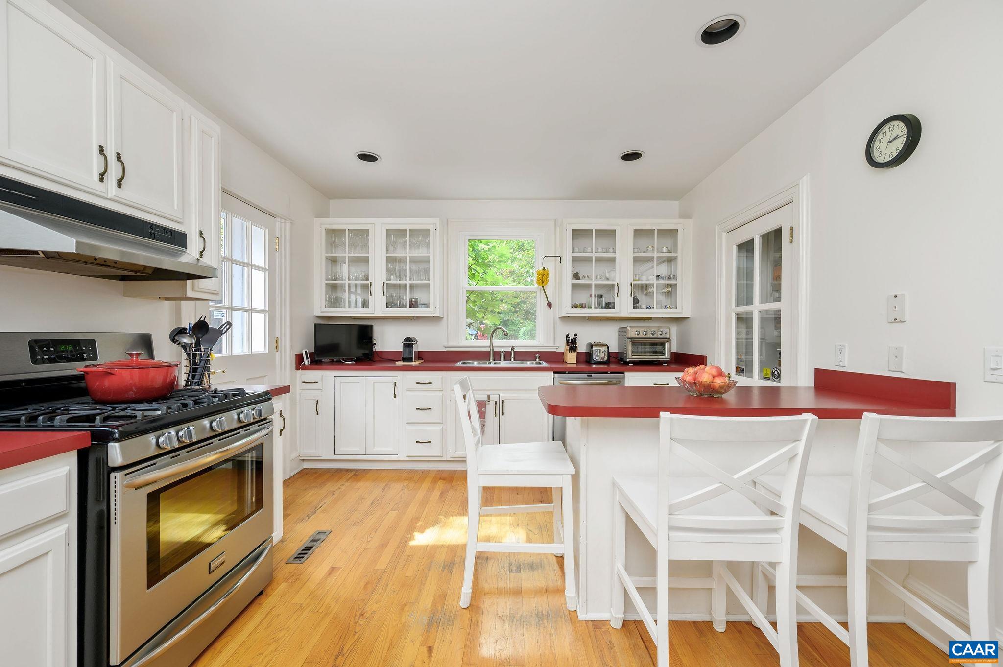 330 PARKWAY ST, CHARLOTTESVILLE, Virginia 22902, 3 Bedrooms Bedrooms, ,2 BathroomsBathrooms,Residential,330 PARKWAY ST,673935 MLS # 673935