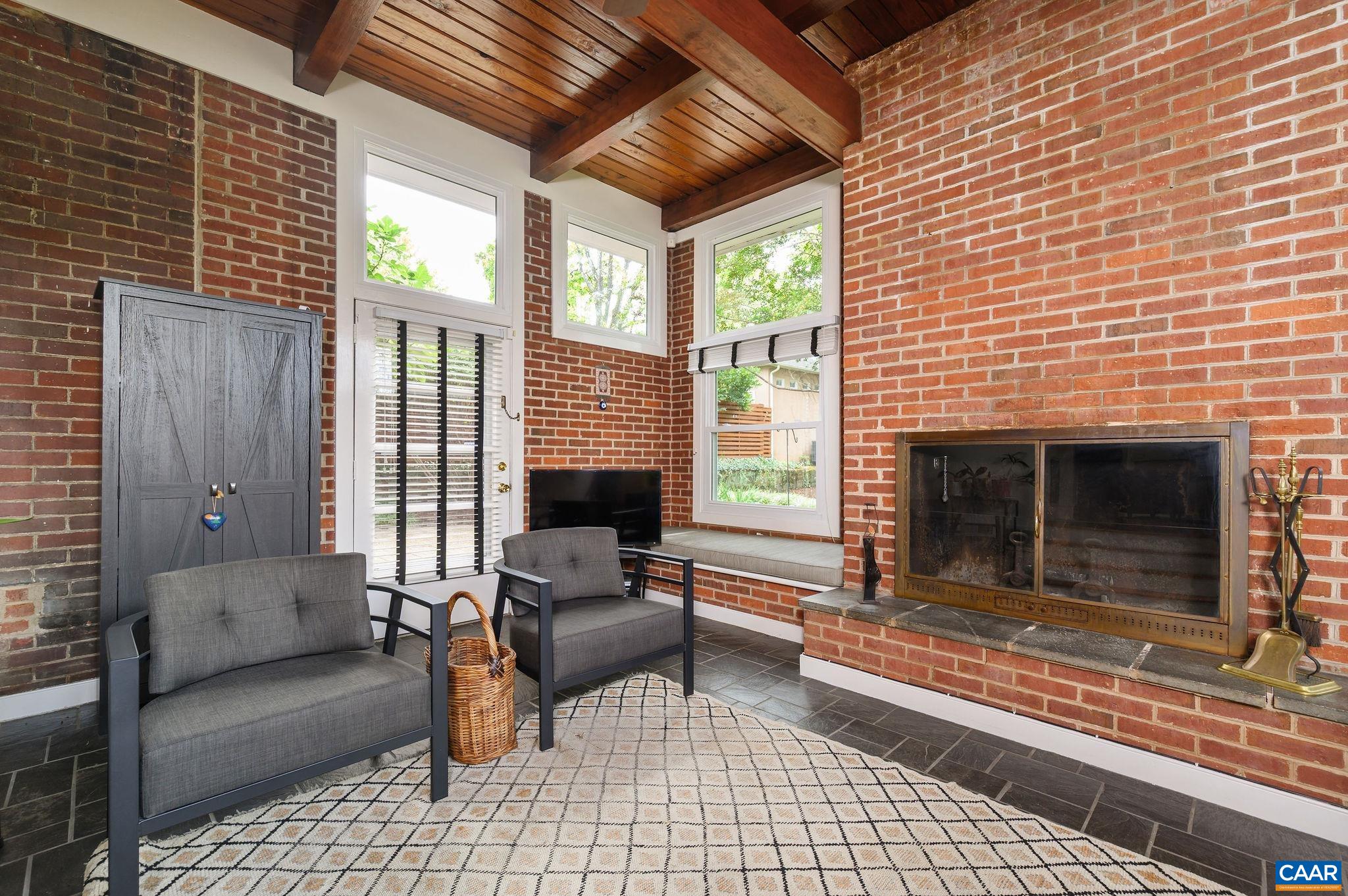 330 PARKWAY ST, CHARLOTTESVILLE, Virginia 22902, 3 Bedrooms Bedrooms, ,2 BathroomsBathrooms,Residential,330 PARKWAY ST,673935 MLS # 673935