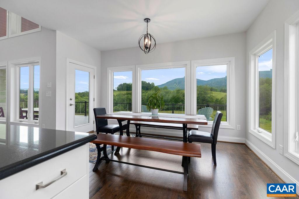 61 HILLSIDE LN, AFTON, Virginia 22920, 5 Bedrooms Bedrooms, ,4 BathroomsBathrooms,Residential,61 HILLSIDE LN,674061 MLS # 674061