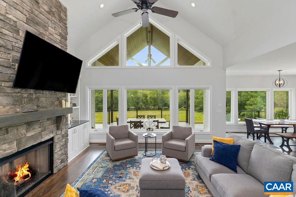 61 HILLSIDE LN, AFTON, Virginia 22920, 5 Bedrooms Bedrooms, ,4 BathroomsBathrooms,Residential,61 HILLSIDE LN,674061 MLS # 674061