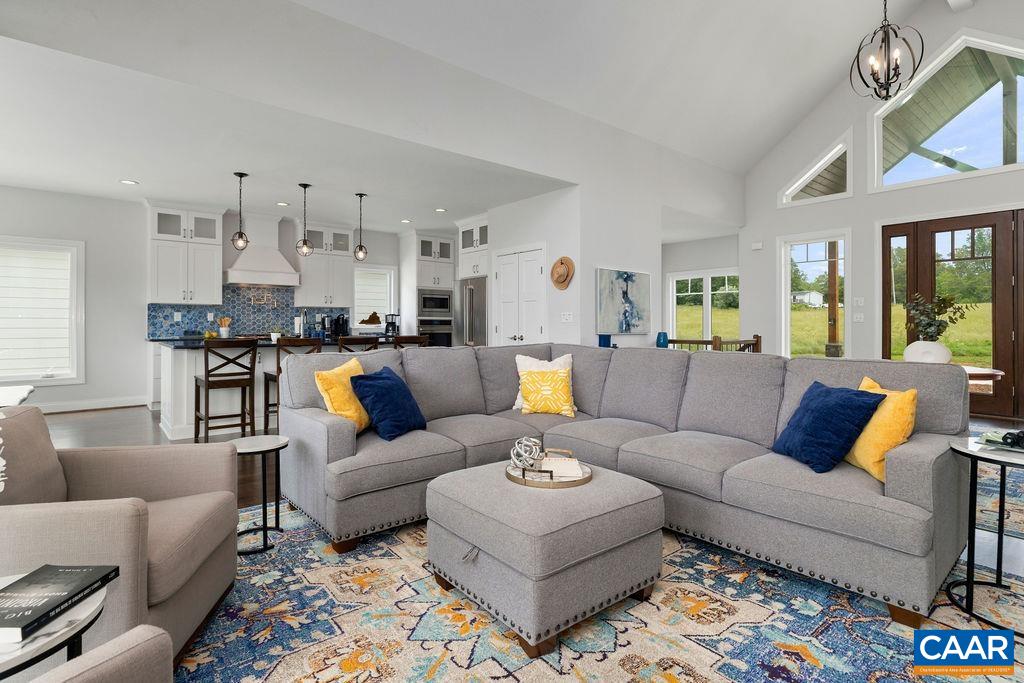 61 HILLSIDE LN, AFTON, Virginia 22920, 5 Bedrooms Bedrooms, ,4 BathroomsBathrooms,Residential,61 HILLSIDE LN,674061 MLS # 674061