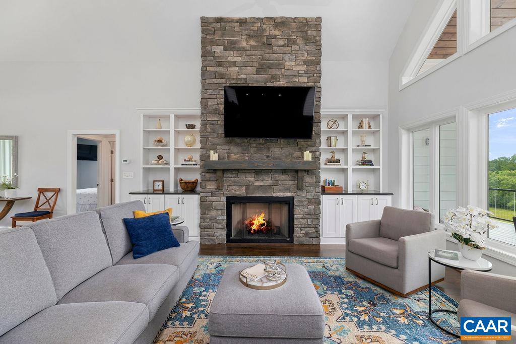 61 HILLSIDE LN, AFTON, Virginia 22920, 5 Bedrooms Bedrooms, ,4 BathroomsBathrooms,Residential,61 HILLSIDE LN,674061 MLS # 674061