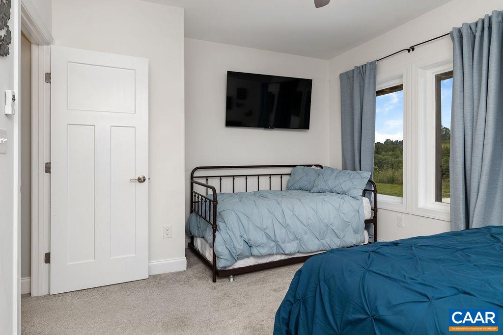 61 HILLSIDE LN, AFTON, Virginia 22920, 5 Bedrooms Bedrooms, ,4 BathroomsBathrooms,Residential,61 HILLSIDE LN,674061 MLS # 674061