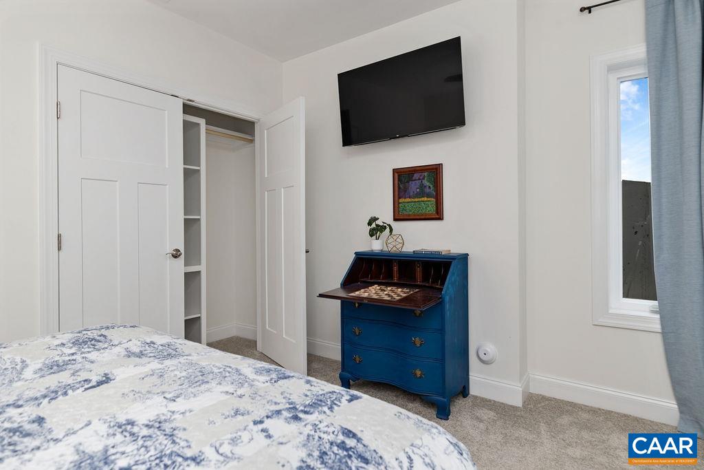 61 HILLSIDE LN, AFTON, Virginia 22920, 5 Bedrooms Bedrooms, ,4 BathroomsBathrooms,Residential,61 HILLSIDE LN,674061 MLS # 674061