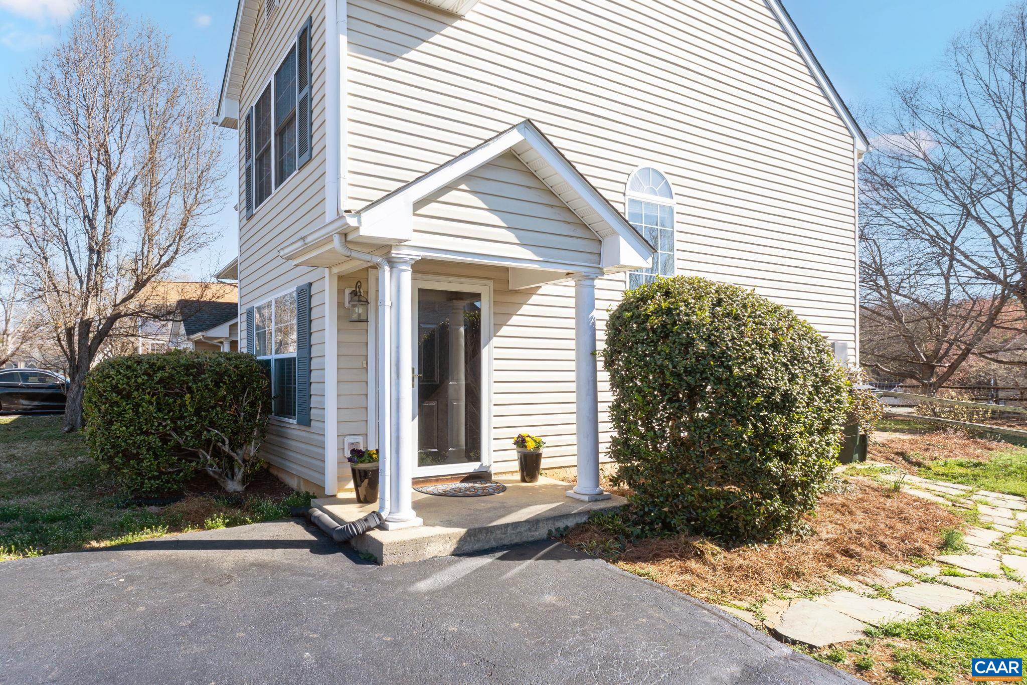 177 BUTTERCUP LN, CHARLOTTESVILLE, Virginia 22902, 3 Bedrooms Bedrooms, ,2 BathroomsBathrooms,Residential,177 BUTTERCUP LN,674069 MLS # 674069