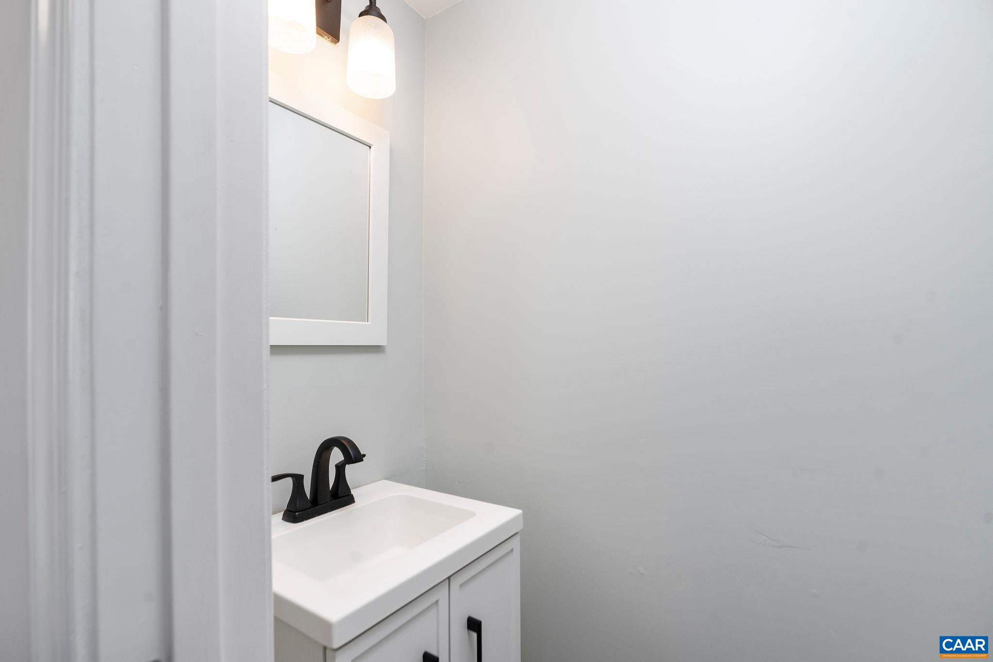 1517 DELPHI LN, CHARLOTTESVILLE, Virginia 22911, 3 Bedrooms Bedrooms, ,3 BathroomsBathrooms,Residential,1517 DELPHI LN,674079 MLS # 674079