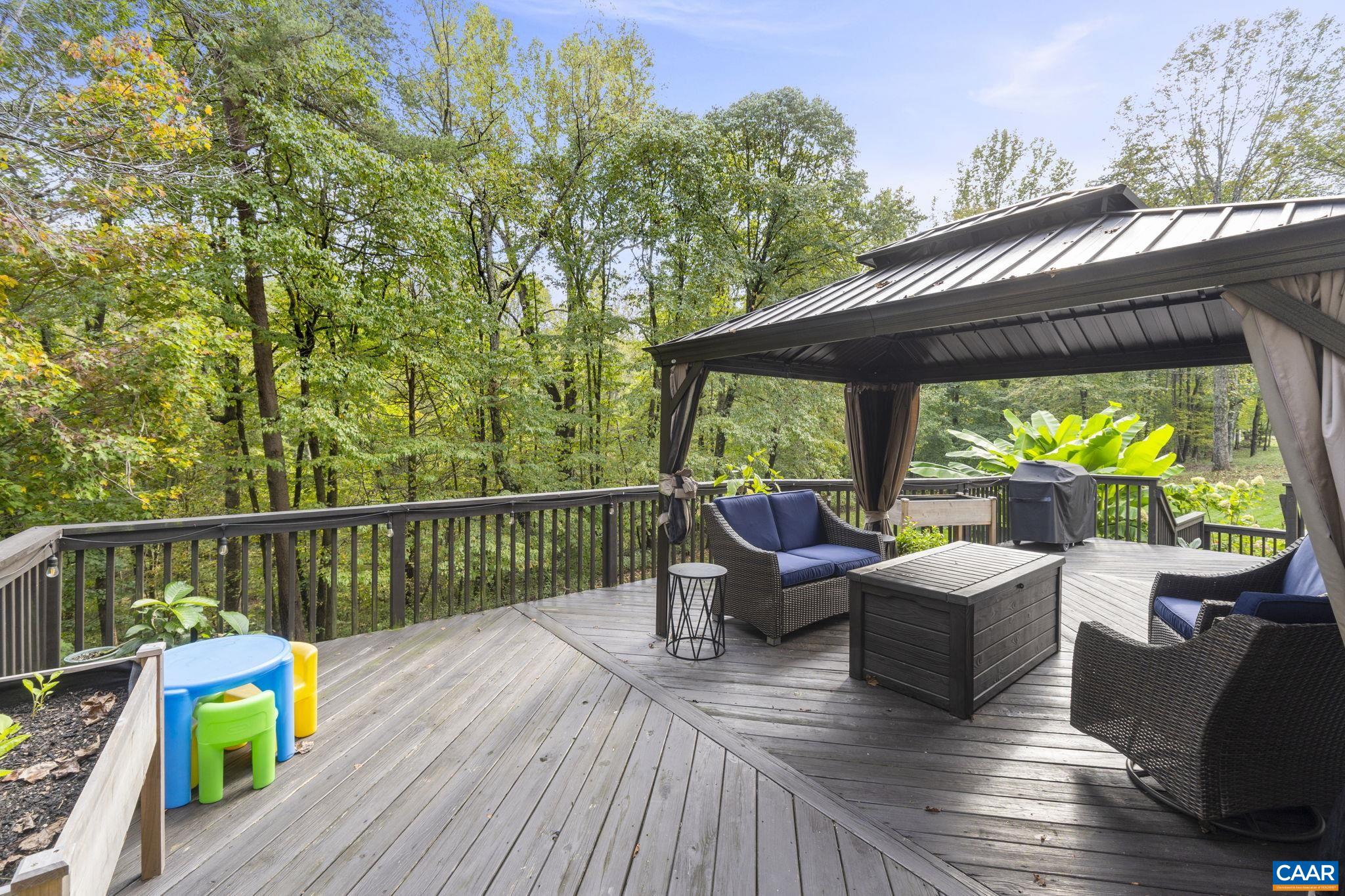 4635 DICK WOODS RD, CHARLOTTESVILLE, Virginia 22903, 3 Bedrooms Bedrooms, ,2 BathroomsBathrooms,Residential,4635 DICK WOODS RD,674084 MLS # 674084