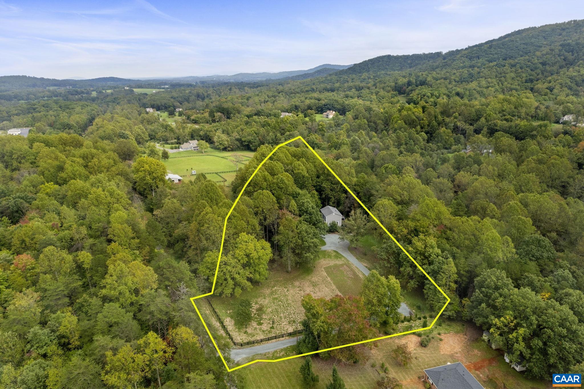 4635 DICK WOODS RD, CHARLOTTESVILLE, Virginia 22903, 3 Bedrooms Bedrooms, ,2 BathroomsBathrooms,Residential,4635 DICK WOODS RD,674084 MLS # 674084