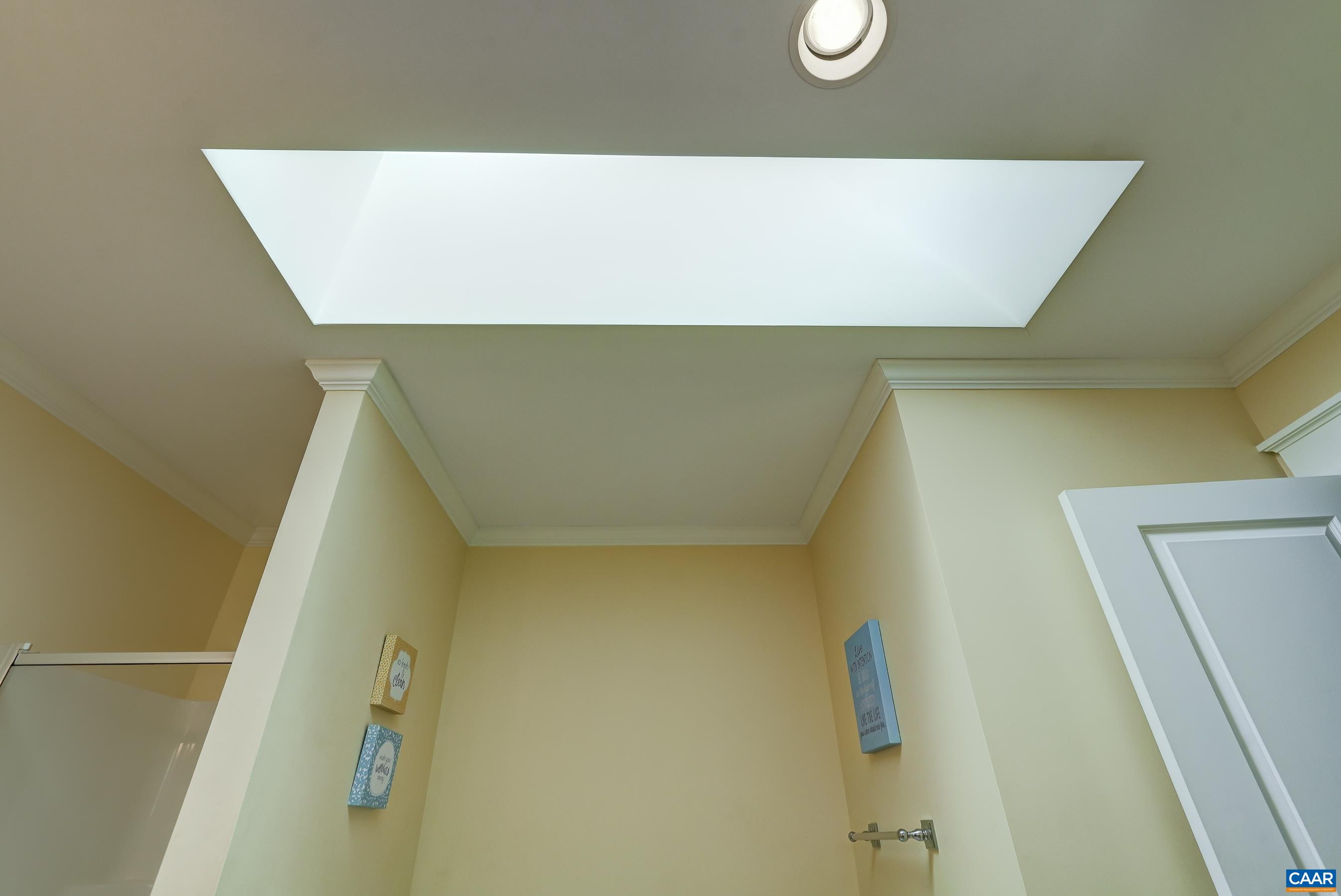 140 LYNX FARM LN, CHARLOTTESVILLE, Virginia 22903, 4 Bedrooms Bedrooms, ,4 BathroomsBathrooms,Residential,140 LYNX FARM LN,674098 MLS # 674098