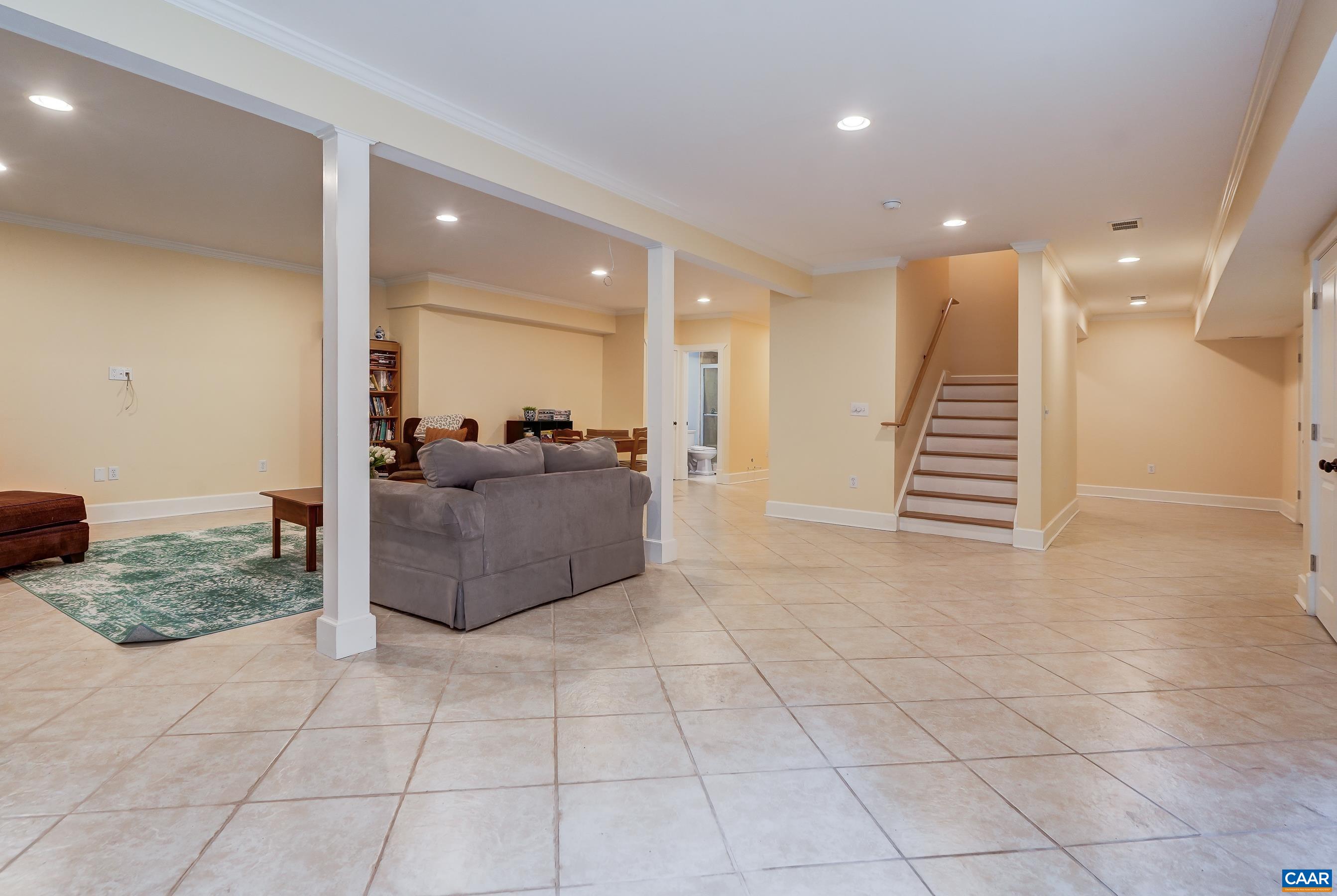 140 LYNX FARM LN, CHARLOTTESVILLE, Virginia 22903, 4 Bedrooms Bedrooms, ,4 BathroomsBathrooms,Residential,140 LYNX FARM LN,674098 MLS # 674098