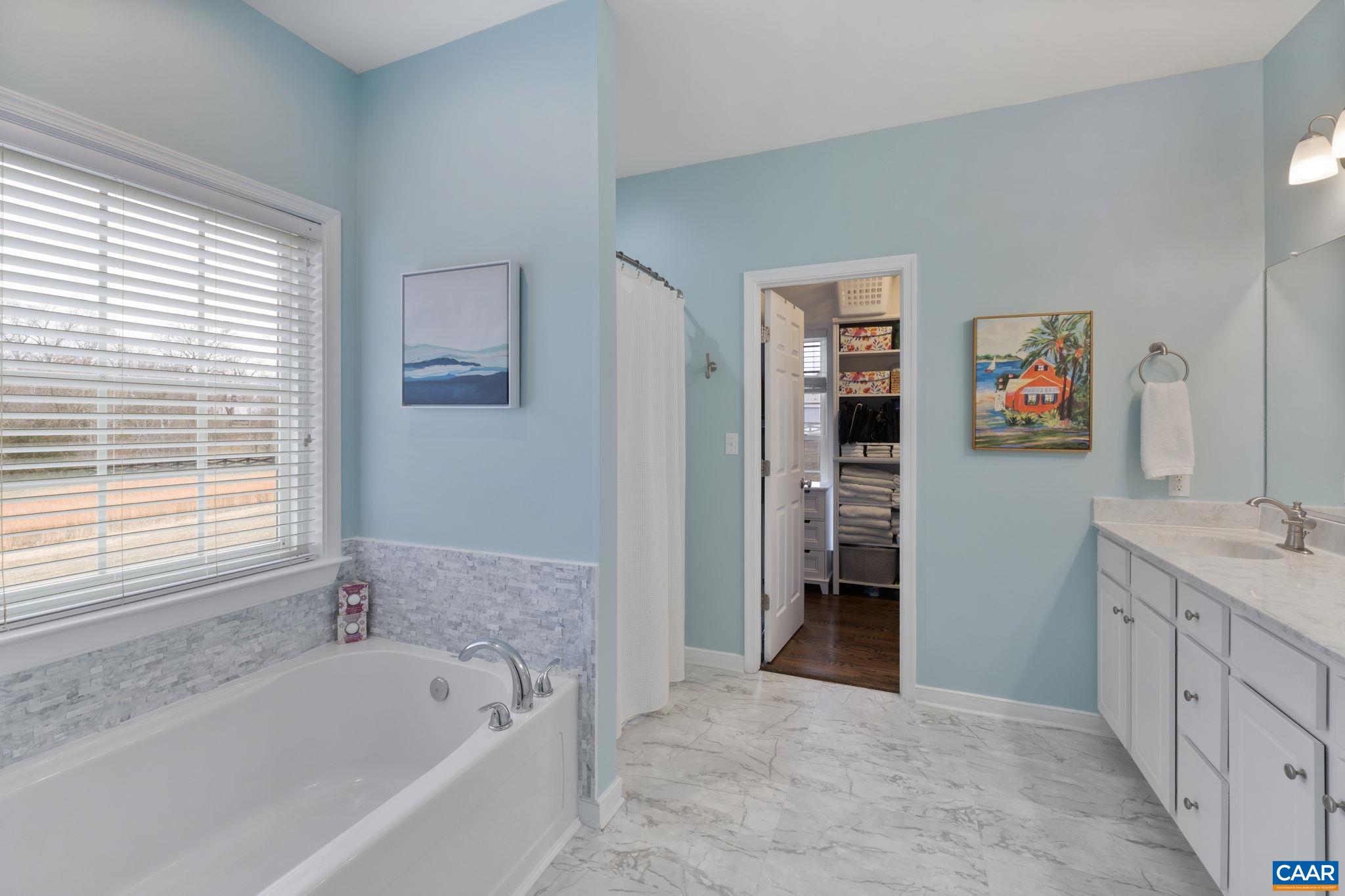 1243 WOODCOCK PL, SCOTTSVILLE, Virginia 24590, 5 Bedrooms Bedrooms, ,2 BathroomsBathrooms,Residential,1243 WOODCOCK PL,674114 MLS # 674114