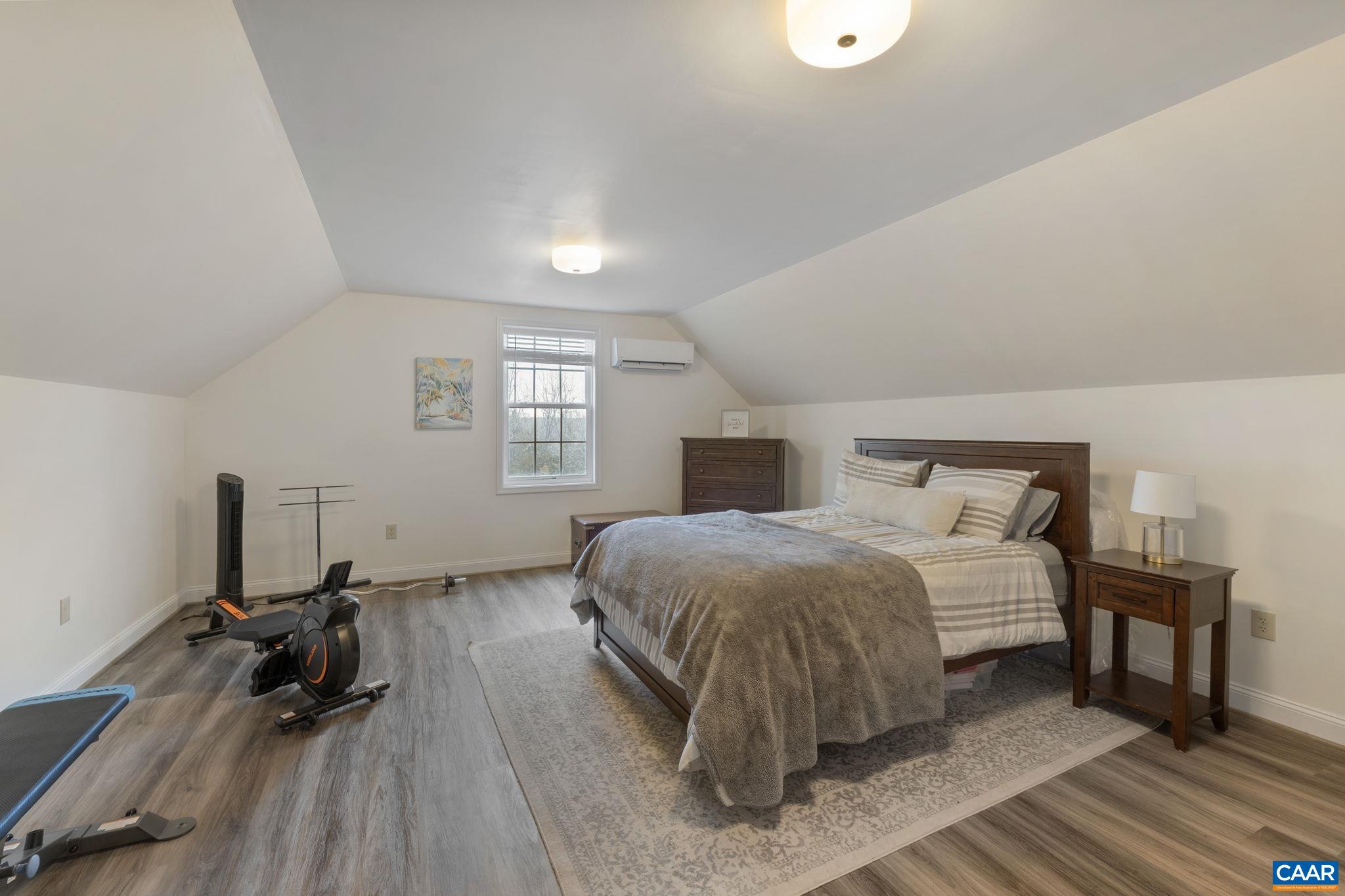 1243 WOODCOCK PL, SCOTTSVILLE, Virginia 24590, 5 Bedrooms Bedrooms, ,2 BathroomsBathrooms,Residential,1243 WOODCOCK PL,674114 MLS # 674114