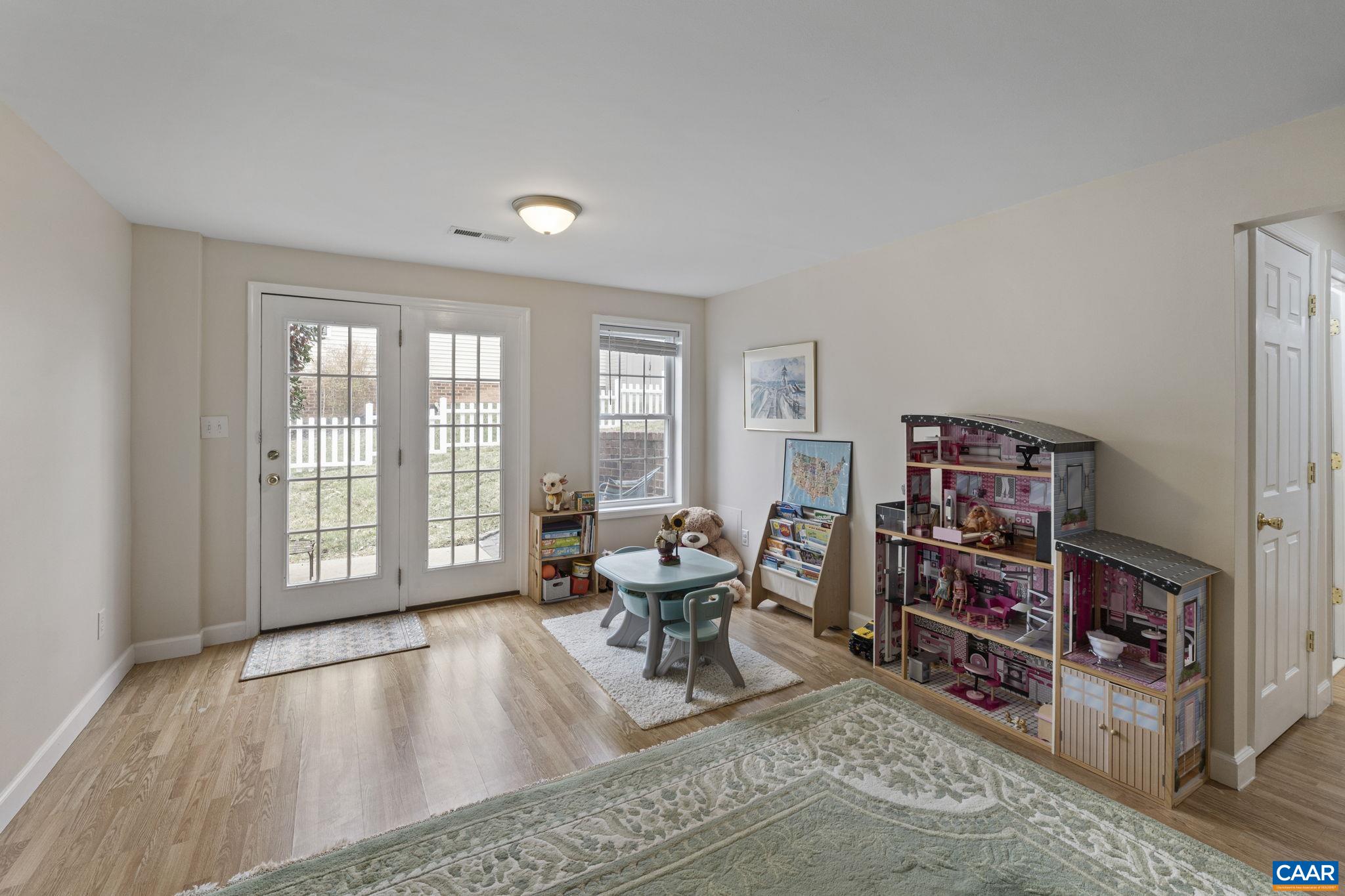 63 VILLA AVE, ZION CROSSROADS, Virginia 22942, 4 Bedrooms Bedrooms, ,3 BathroomsBathrooms,Residential,63 VILLA AVE,674190 MLS # 674190