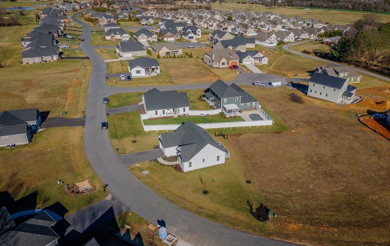 475 BEAUFORD RD, ROCKINGHAM, Virginia 22801, 3 Bedrooms Bedrooms, ,2 BathroomsBathrooms,Residential,475 BEAUFORD RD,674196 MLS # 674196