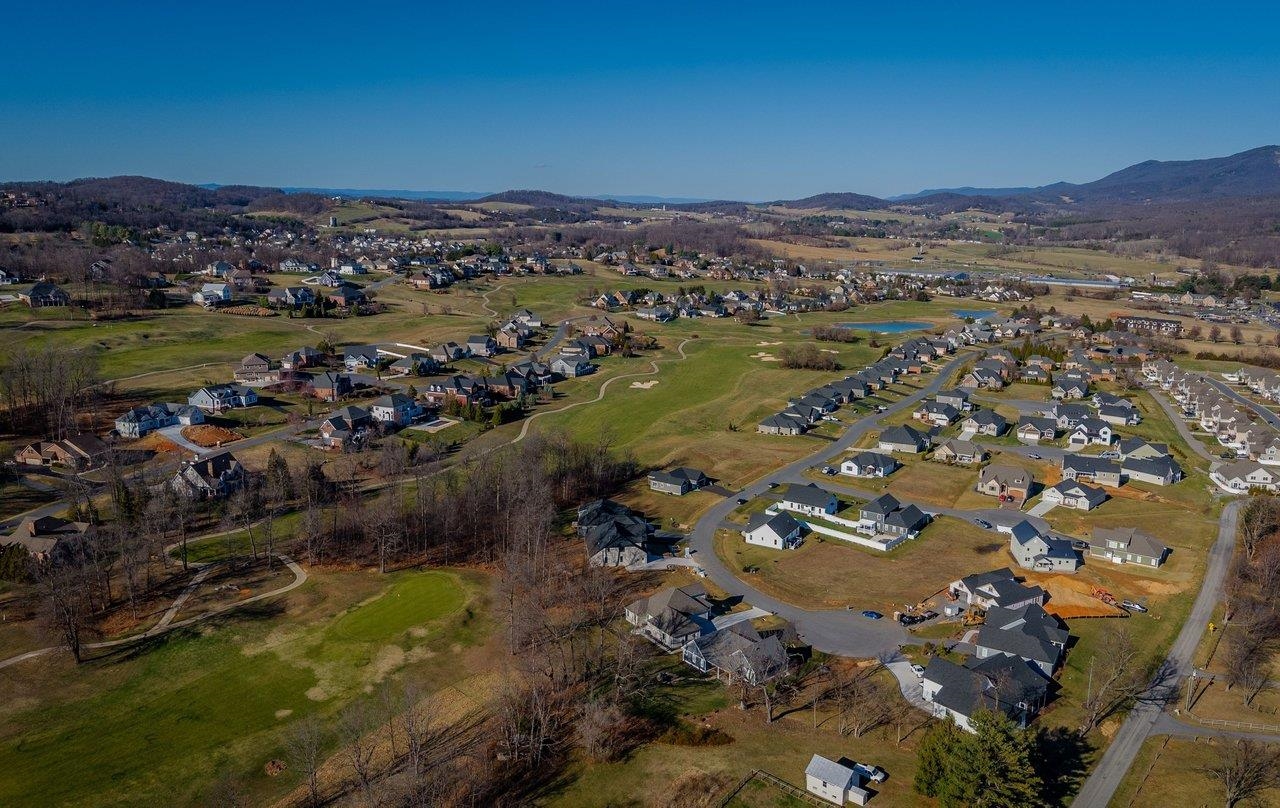 475 BEAUFORD RD, ROCKINGHAM, Virginia 22801, 3 Bedrooms Bedrooms, ,2 BathroomsBathrooms,Residential,475 BEAUFORD RD,674196 MLS # 674196