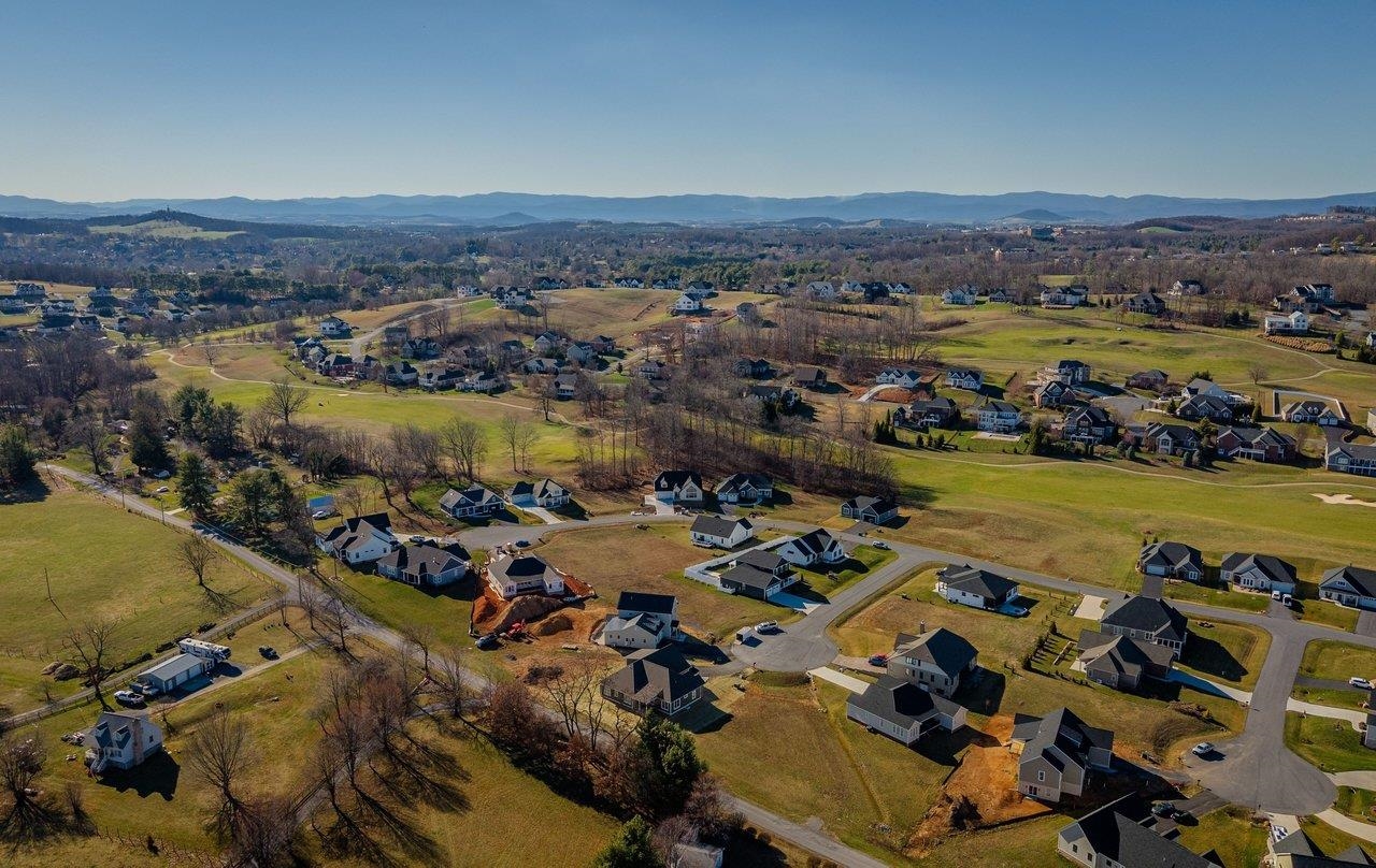 475 BEAUFORD RD, ROCKINGHAM, Virginia 22801, 3 Bedrooms Bedrooms, ,2 BathroomsBathrooms,Residential,475 BEAUFORD RD,674196 MLS # 674196