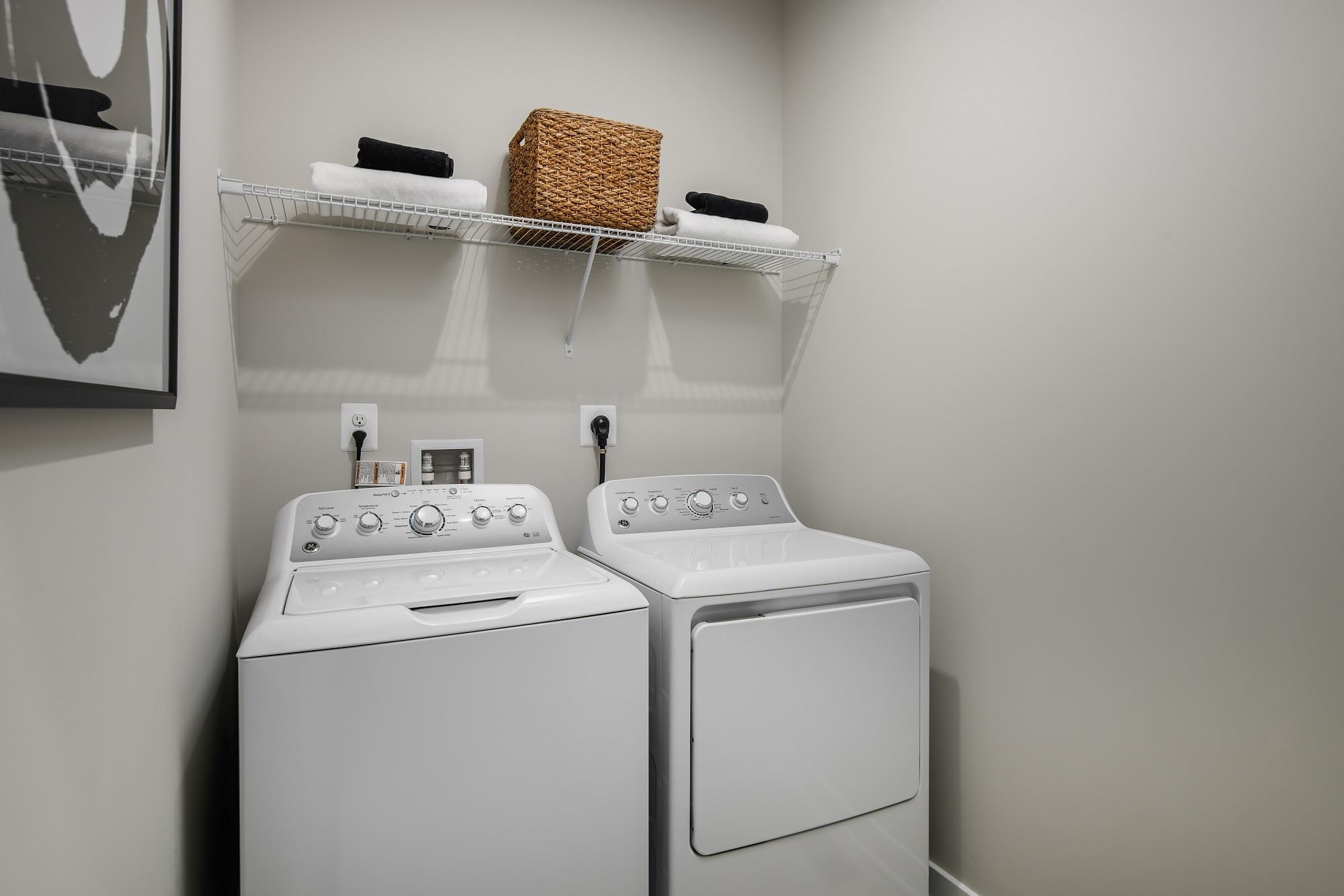 3659 PONTON RD, ROCKINGHAM, Virginia 22801, 4 Bedrooms Bedrooms, ,3 BathroomsBathrooms,Residential,3659 PONTON RD,674202 MLS # 674202