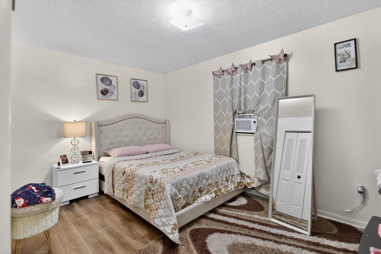 990, 992, 994 CHICAGO AVE, HARRISONBURG, Virginia 22802, ,Commercial,990, 992, 994 CHICAGO AVE,674218 MLS # 674218