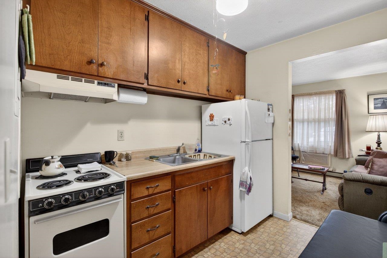 990, 992, 994 CHICAGO AVE, HARRISONBURG, Virginia 22802, ,Commercial,990, 992, 994 CHICAGO AVE,674218 MLS # 674218