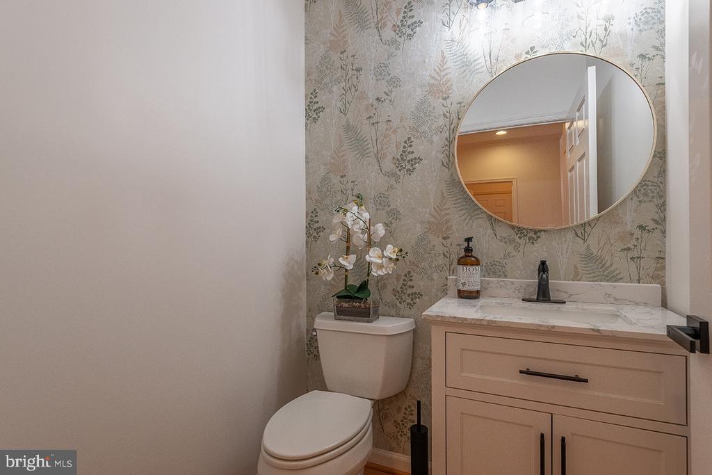 158 N VIEW CIR, WARRENTON, Virginia 20186, 4 Bedrooms Bedrooms, ,3 BathroomsBathrooms,Residential,158 N VIEW CIR,VAFQ2020460 MLS # VAFQ2020460