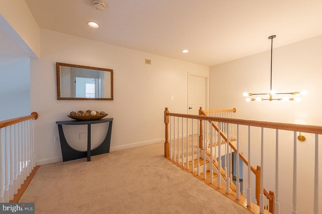 158 N VIEW CIR, WARRENTON, Virginia 20186, 4 Bedrooms Bedrooms, ,3 BathroomsBathrooms,Residential,158 N VIEW CIR,VAFQ2020460 MLS # VAFQ2020460