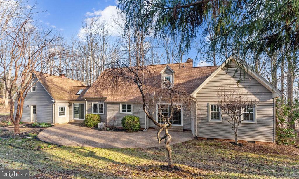 5835 HUNTON WOOD DR, BROAD RUN, Virginia, 3 Bedrooms Bedrooms, ,3 BathroomsBathrooms,Residential,5835 HUNTON WOOD DR,VAFQ2020832 MLS # VAFQ2020832