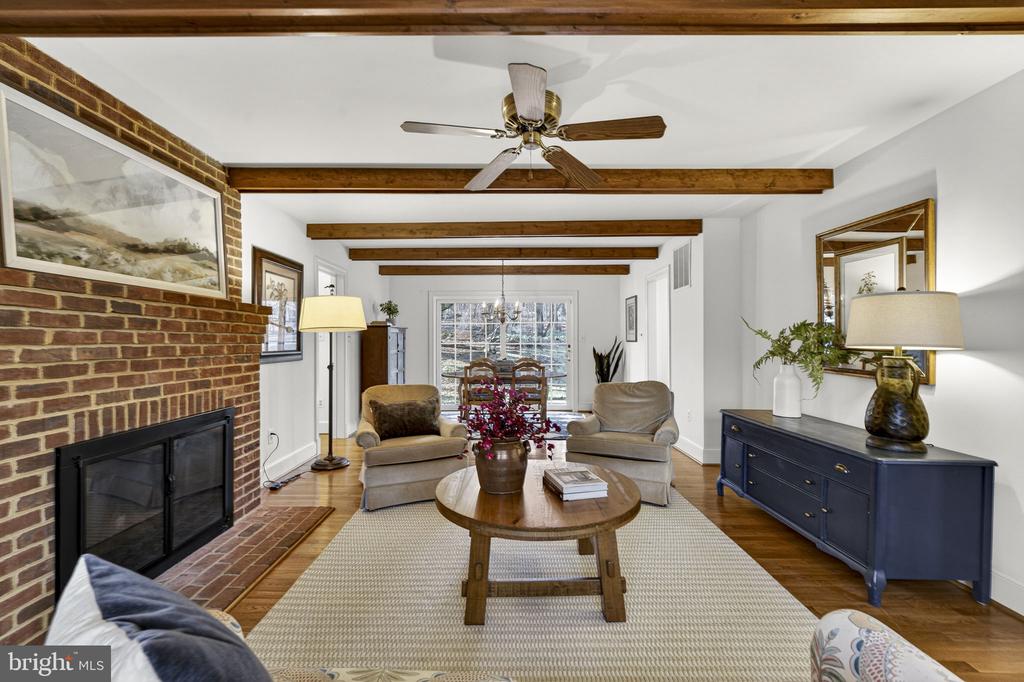 5835 HUNTON WOOD DR, BROAD RUN, Virginia, 3 Bedrooms Bedrooms, ,3 BathroomsBathrooms,Residential,5835 HUNTON WOOD DR,VAFQ2020832 MLS # VAFQ2020832