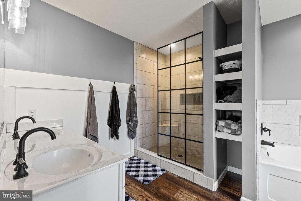 111 DEERFIELD ESTS DR, STANLEY, Virginia 22851, 4 Bedrooms Bedrooms, ,2 BathroomsBathrooms,Residential,111 DEERFIELD ESTS DR,VAPA2006156 MLS # VAPA2006156