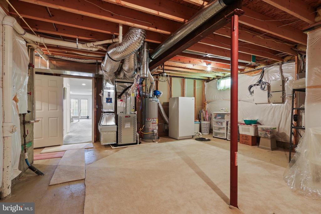 5417 E RICH MOUNTAIN WAY, FREDERICKSBURG, Virginia 22407, 3 Bedrooms Bedrooms, ,4 BathroomsBathrooms,Residential,5417 E RICH MOUNTAIN WAY,VASP2039938 MLS # VASP2039938