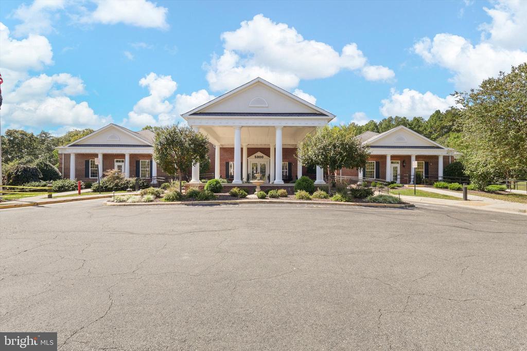 5417 E RICH MOUNTAIN WAY, FREDERICKSBURG, Virginia 22407, 3 Bedrooms Bedrooms, ,4 BathroomsBathrooms,Residential,5417 E RICH MOUNTAIN WAY,VASP2039938 MLS # VASP2039938