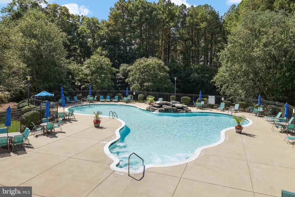 5417 E RICH MOUNTAIN WAY, FREDERICKSBURG, Virginia 22407, 3 Bedrooms Bedrooms, ,4 BathroomsBathrooms,Residential,5417 E RICH MOUNTAIN WAY,VASP2039938 MLS # VASP2039938