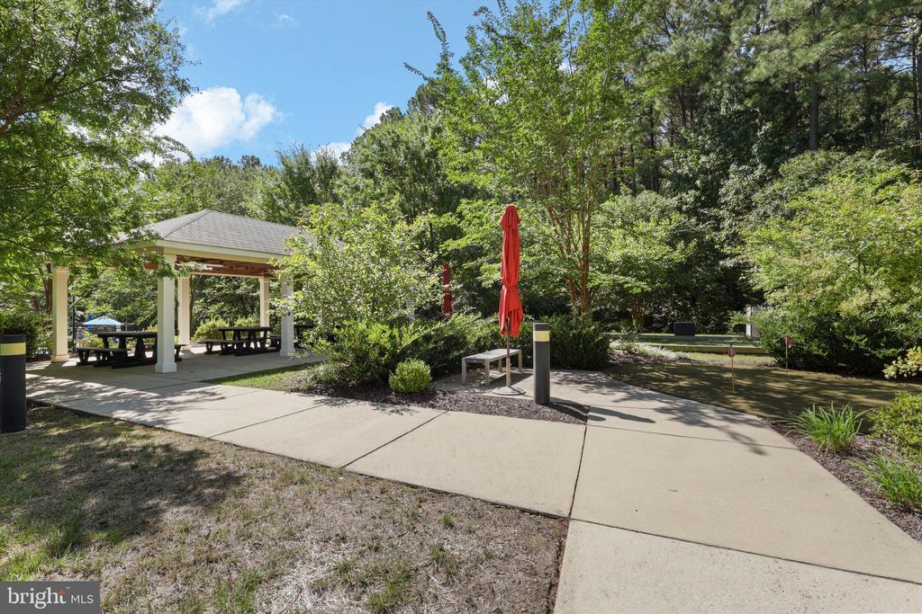 5417 E RICH MOUNTAIN WAY, FREDERICKSBURG, Virginia 22407, 3 Bedrooms Bedrooms, ,4 BathroomsBathrooms,Residential,5417 E RICH MOUNTAIN WAY,VASP2039938 MLS # VASP2039938