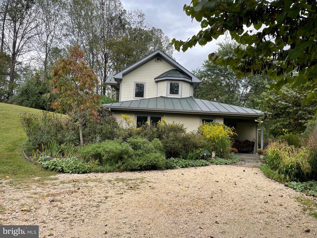 821 LONG MOUNTAIN RD, WASHINGTON, Virginia, 3 Bedrooms Bedrooms, ,2 BathroomsBathrooms,Residential,821 LONG MOUNTAIN RD,VARP2002520 MLS # VARP2002520