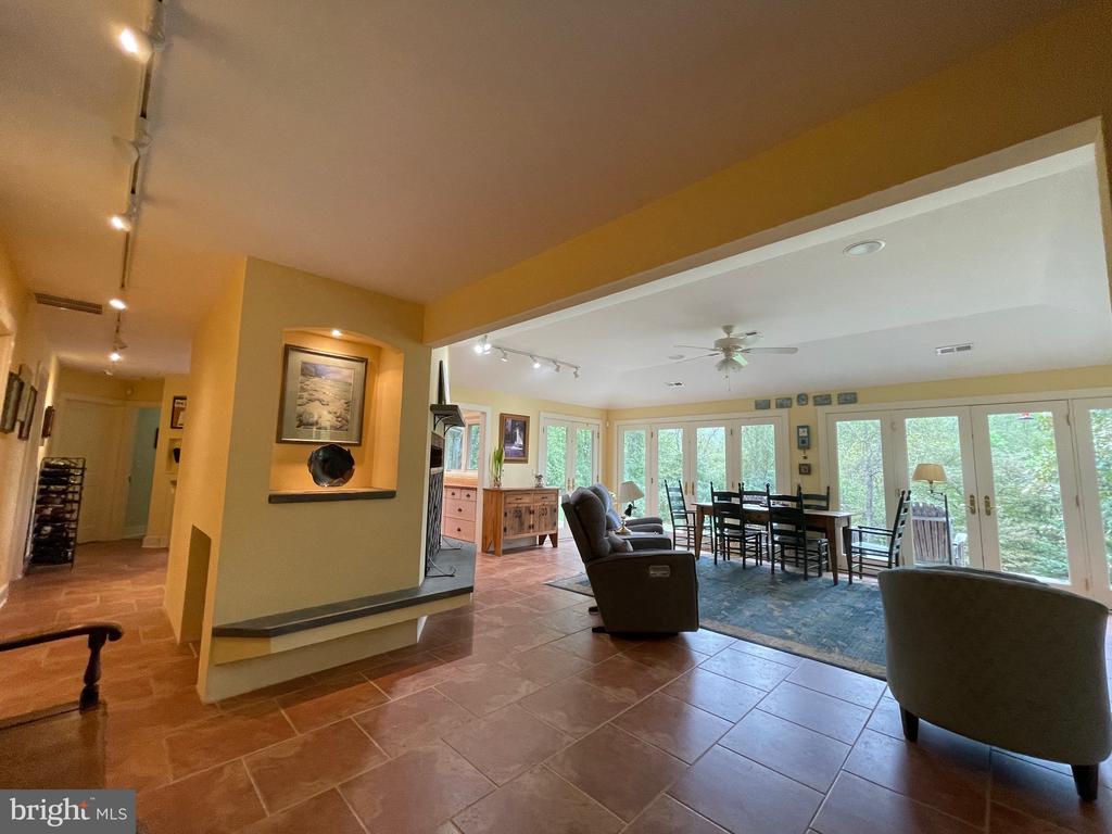 821 LONG MOUNTAIN RD, WASHINGTON, Virginia, 3 Bedrooms Bedrooms, ,2 BathroomsBathrooms,Residential,821 LONG MOUNTAIN RD,VARP2002520 MLS # VARP2002520