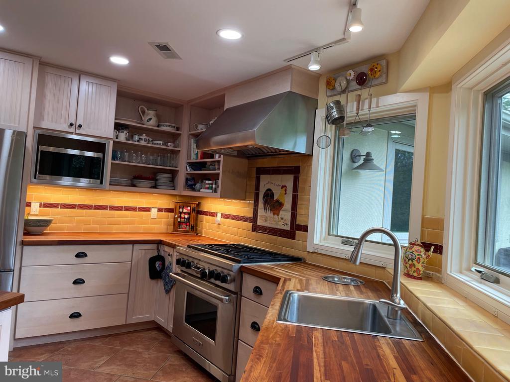 821 LONG MOUNTAIN RD, WASHINGTON, Virginia, 3 Bedrooms Bedrooms, ,2 BathroomsBathrooms,Residential,821 LONG MOUNTAIN RD,VARP2002520 MLS # VARP2002520