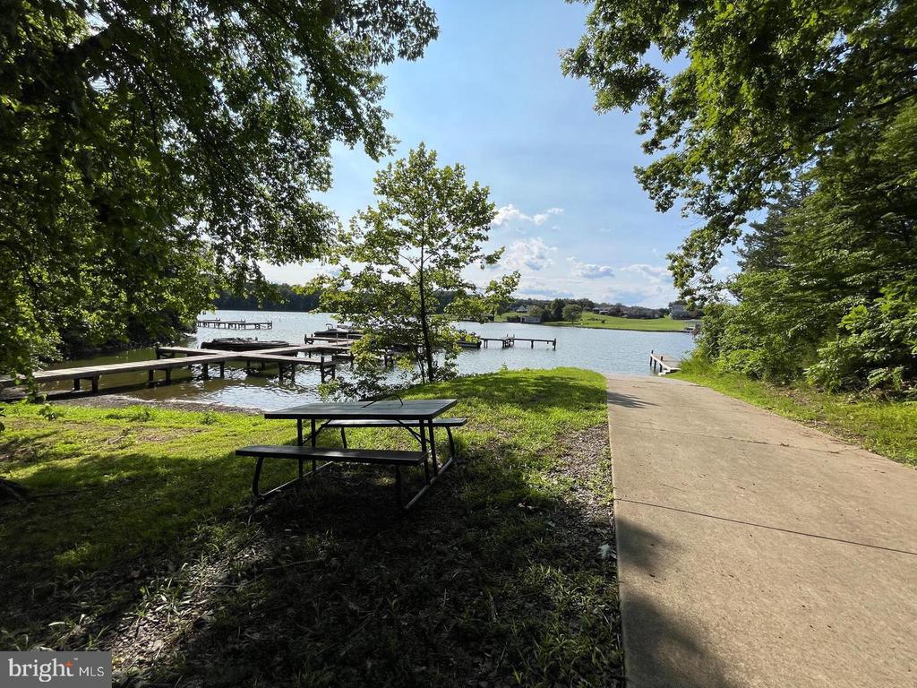 6608 WATER VIEW LN, MINERAL, Virginia 23117, 4 Bedrooms Bedrooms, ,3 BathroomsBathrooms,Residential,6608 WATER VIEW LN,VASP2039942 MLS # VASP2039942